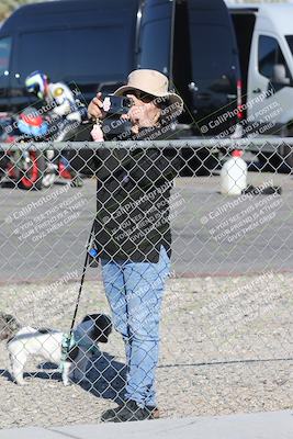 media/Dec-01-2025-Moto Forza (Mon) [[2daa91e15f]]/4-Around the Pits/